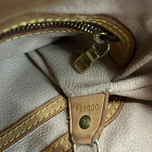 LOUIS VUITTON Petit Bucket M42238 Monogram - FL1000 Shoulder Bag - Picture 8 of 16